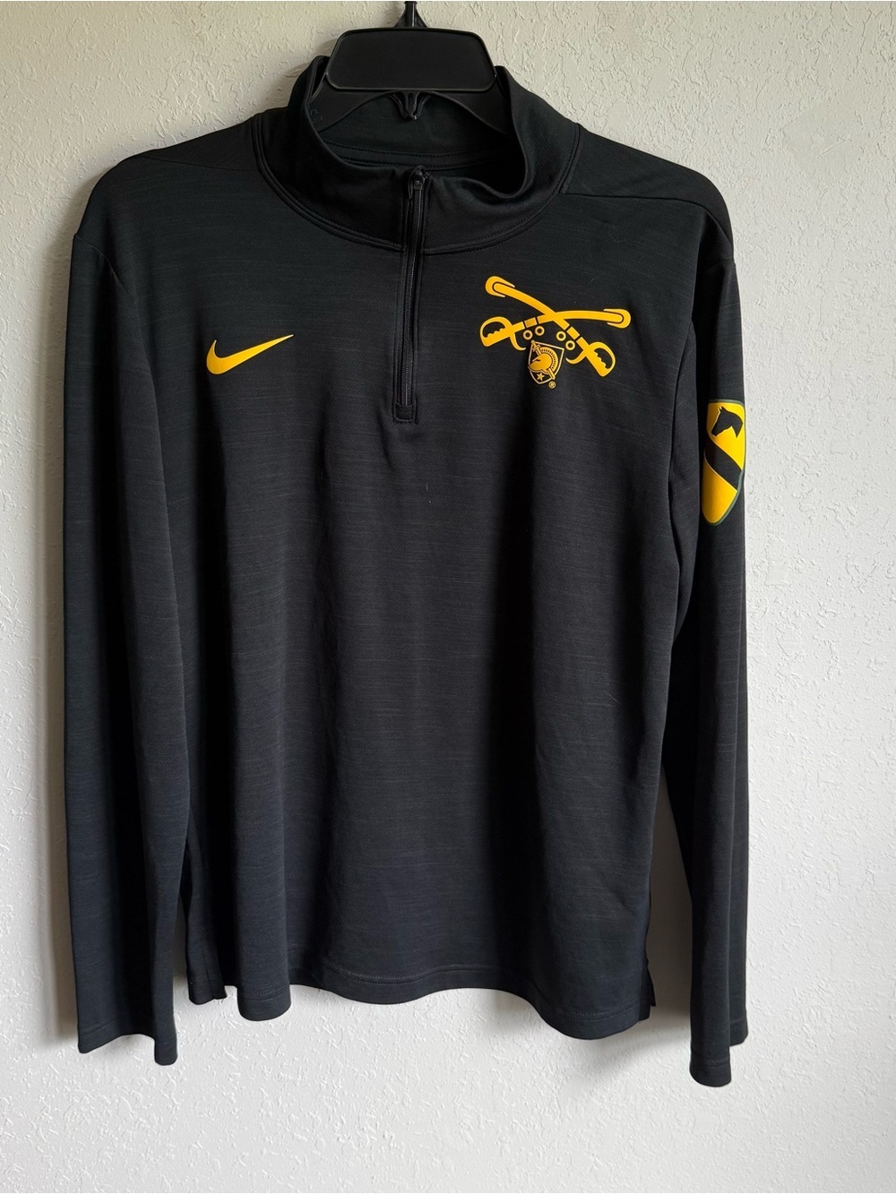 Men’s M Nike Dri Fit Army Sporty Activewear Military Quarter Zip Pullover